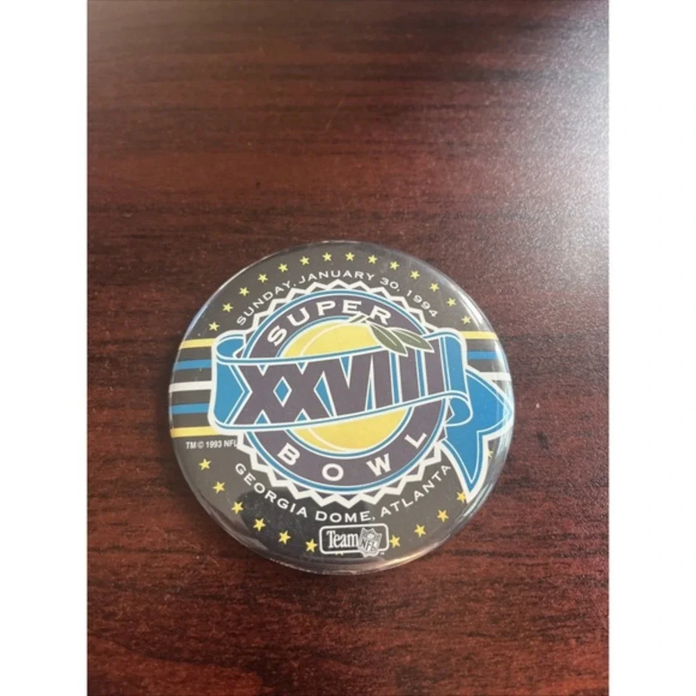 Super Bowl XXVIII NFL Dallas Cowboys Buffalo Bills Football‎ Button Pin